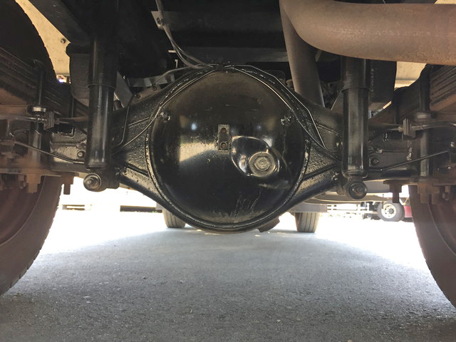 三菱ふそうキャンターアルミバン小型（2t・3t）[写真26]