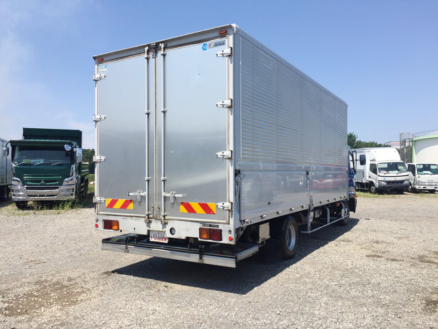 日野レンジャーアルミウイング中型（4t）[写真02]