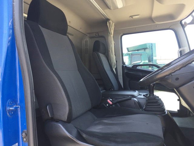 日野レンジャーアルミウイング中型（4t）[写真32]