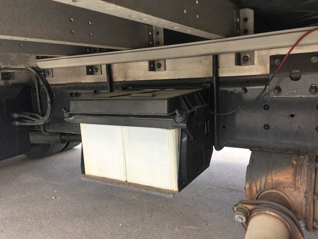 三菱ふそうファイターアルミウイング増トン（6t・8t）[写真23]