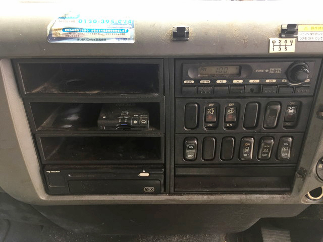 三菱ふそうファイターアルミウイング増トン（6t・8t）[写真38]