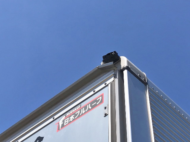 いすゞフォワードアルミウイング中型（4t）[写真14]