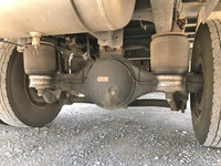 いすゞフォワードアルミウイング中型（4t）[写真20]