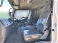 いすゞフォワードアルミウイング中型（4t）[写真26]