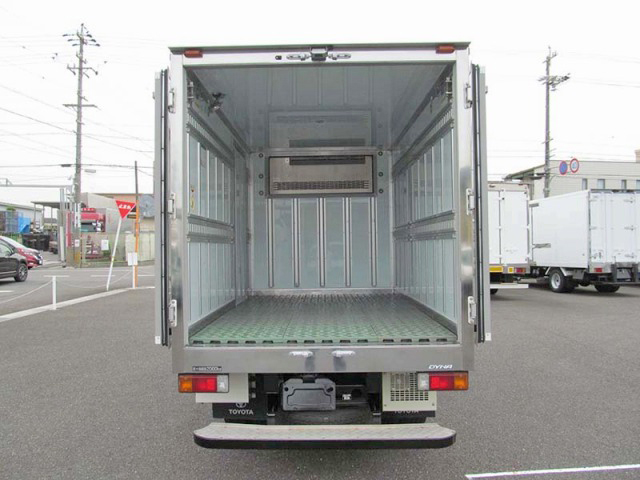 トヨタダイナ冷凍車（冷蔵車）小型（2t・3t）[写真04]