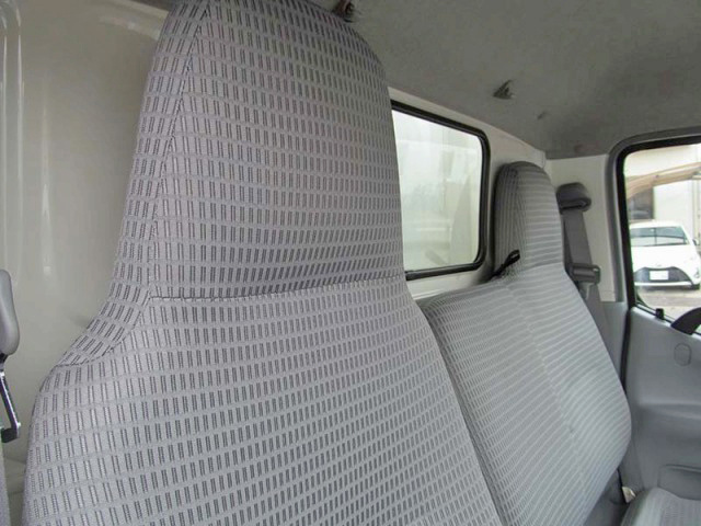 トヨタダイナ冷凍車（冷蔵車）小型（2t・3t）[写真06]