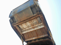 三菱ふそうファイターパッカー車（塵芥車）増トン（6t・8t）[写真10]