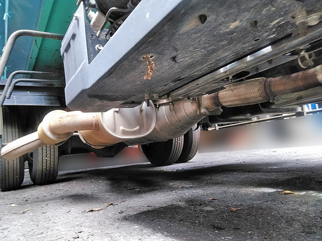 いすゞフォワードコンテナ専用車中型（4t）[写真17]