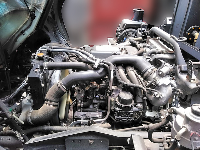 いすゞフォワードコンテナ専用車中型（4t）[写真24]