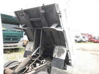 日産アトラスダブルキャブ・ダンプ小型（2t・3t）[写真13]