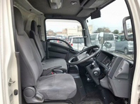 いすゞエルフアルミバン小型（2t・3t）[写真23]