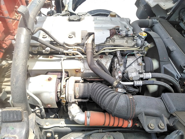 三菱ふそうキャンターユニック4段小型（2t・3t）[写真24]