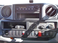 トヨタトヨエースアルミバン小型（2t・3t）[写真35]