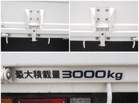 いすゞエルフ平ボディ小型（2t・3t）[写真13]