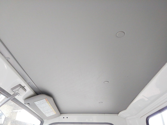 いすゞエルフ平ボディ小型（2t・3t）[写真29]