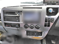 UDトラックスコンドルダンプ増トン（6t・8t）[写真35]