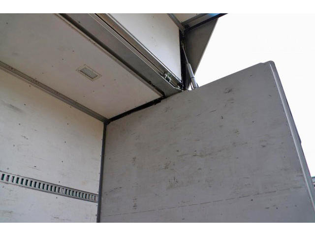 日野プロフィアアルミウイング大型（10t）[写真16]