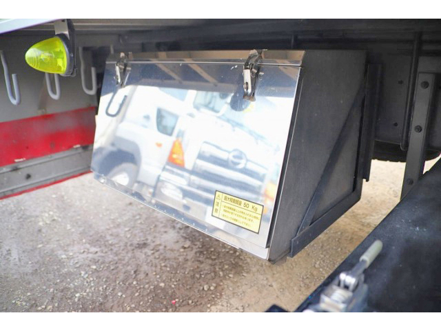 日野プロフィアアルミウイング大型（10t）[写真25]