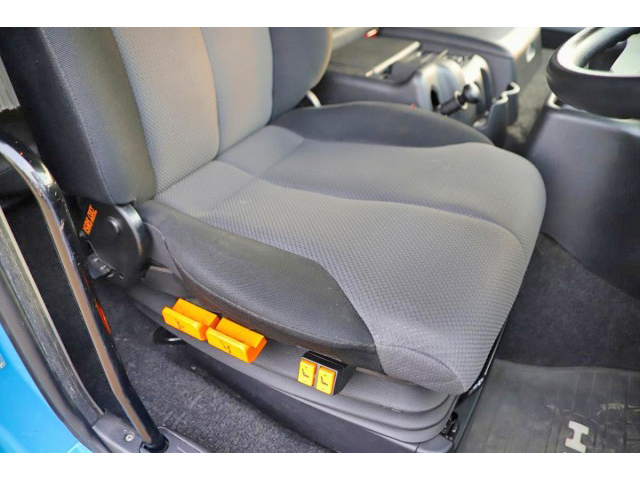 日野プロフィアアルミウイング大型（10t）[写真32]