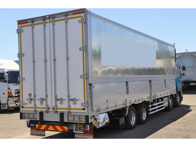 日野プロフィアアルミウイング大型（10t）[写真04]