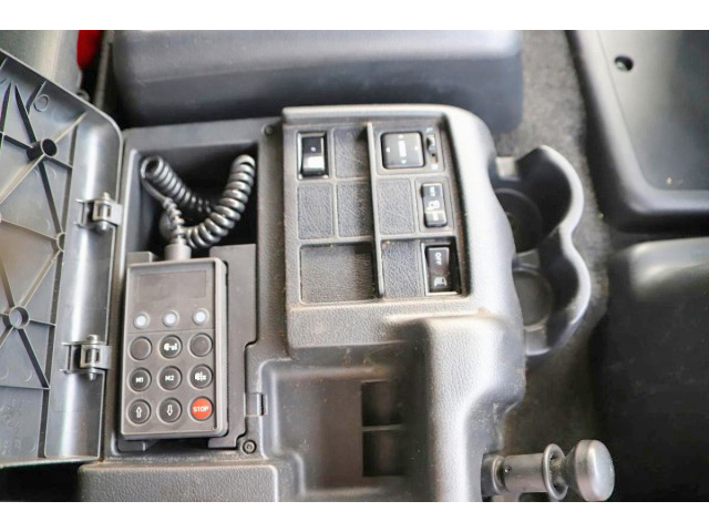 日野プロフィアアルミウイング大型（10t）[写真40]