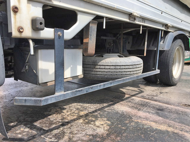 トヨタダイナ幌車小型（2t・3t）[写真21]