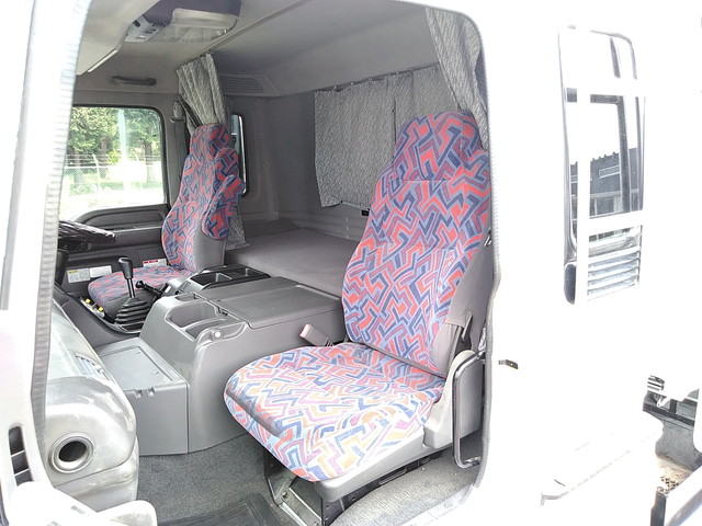 いすゞギガ深ダンプ（土砂禁ダンプ）大型（10t）[写真29]