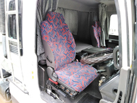 いすゞギガ深ダンプ（土砂禁ダンプ）大型（10t）[写真30]