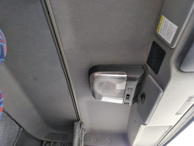 いすゞギガ深ダンプ（土砂禁ダンプ）大型（10t）[写真31]