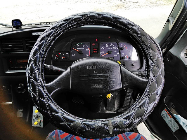 いすゞギガ深ダンプ（土砂禁ダンプ）大型（10t）[写真38]