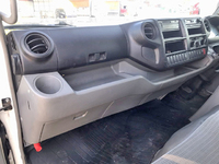 トヨタダイナアルミブロック小型（2t・3t）[写真31]