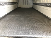 いすゞエルフ冷凍車（冷蔵車）小型（2t・3t）[写真15]