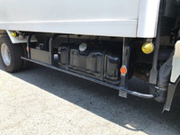 いすゞエルフ冷凍車（冷蔵車）小型（2t・3t）[写真22]