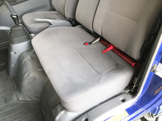 いすゞエルフ冷凍車（冷蔵車）小型（2t・3t）[写真34]