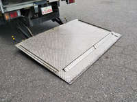 いすゞエルフアルミバン小型（2t・3t）[写真11]