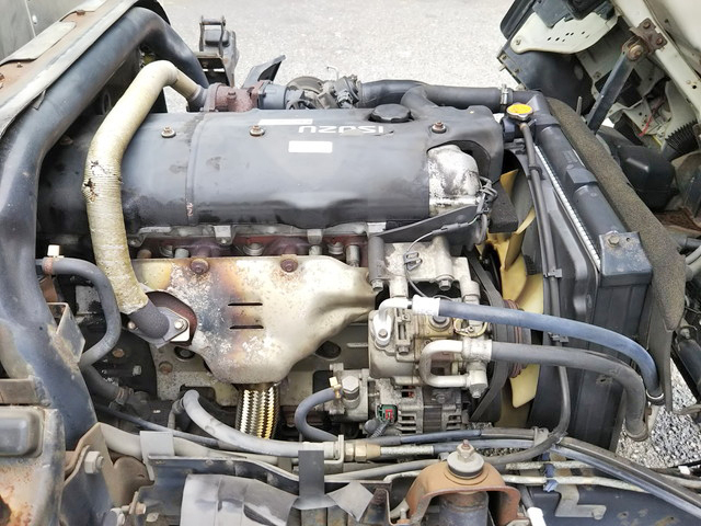 いすゞエルフアルミバン小型（2t・3t）[写真27]