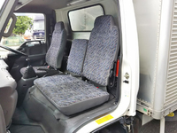 いすゞエルフアルミバン小型（2t・3t）[写真34]