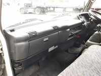 いすゞエルフアルミバン小型（2t・3t）[写真35]