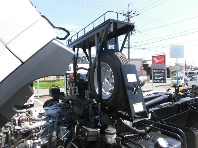 日野レンジャーアームロール中型（4t）[写真11]