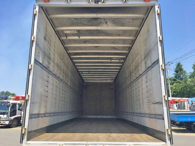 いすゞフォワードアルミバン増トン（6t・8t）[写真09]