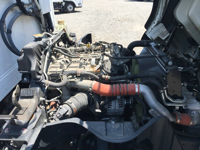 三菱ふそうキャンター冷凍車（冷蔵車）小型（2t・3t）[写真25]