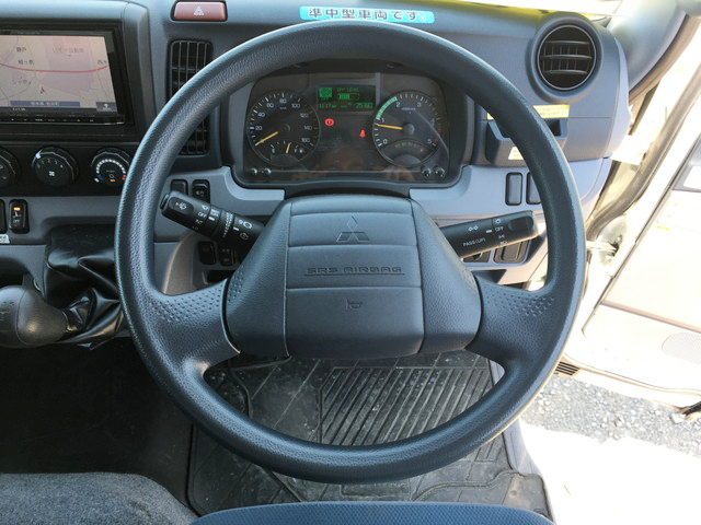 三菱ふそうキャンター冷凍車（冷蔵車）小型（2t・3t）[写真36]