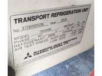 三菱ふそうキャンター冷蔵冷凍ウイング小型（2t・3t）[写真11]