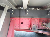 三菱ふそうキャンター冷蔵冷凍ウイング小型（2t・3t）[写真14]