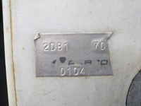 三菱ふそうキャンター平ボディ小型（2t・3t）[写真16]