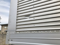 いすゞフォワードアルミウイング中型（4t）[写真20]