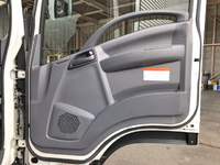 いすゞフォワードアルミウイング中型（4t）[写真32]