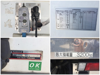 いすゞエルフ冷凍車（冷蔵車）小型（2t・3t）[写真18]