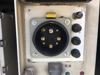 いすゞエルフ冷凍車（冷蔵車）小型（2t・3t）[写真21]