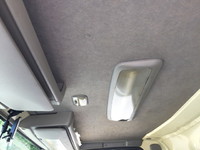 いすゞエルフ冷凍車（冷蔵車）小型（2t・3t）[写真33]